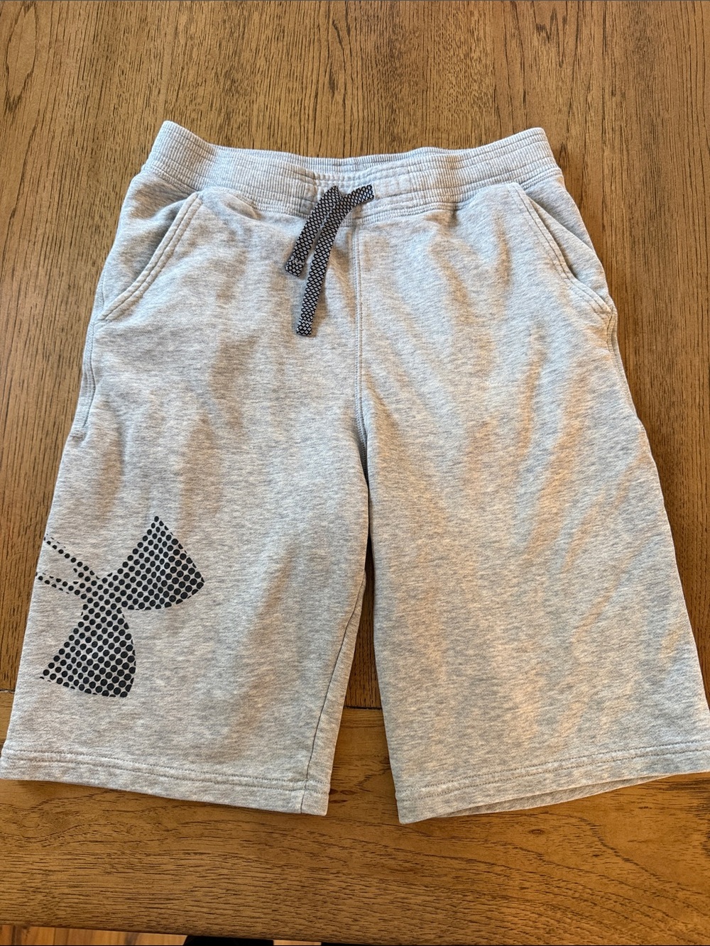 Under Armour Light Gray Boys' Large Athletic Shorts with Logo